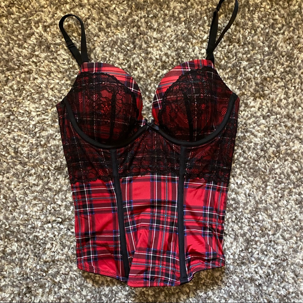 La SENZA red plaid and black lace corset!